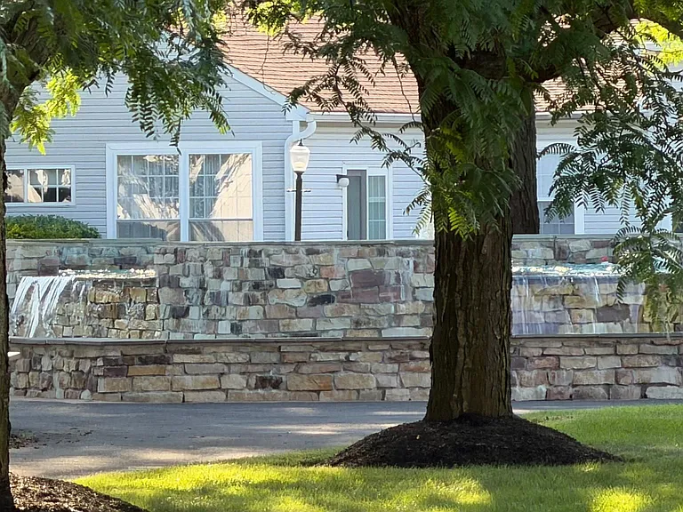 4115 Centennial Sta — Photo 23