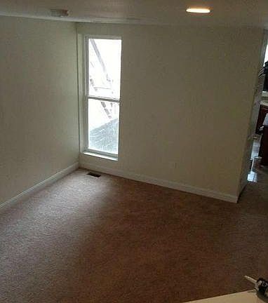 4th image of 214 E Lafayette Ave