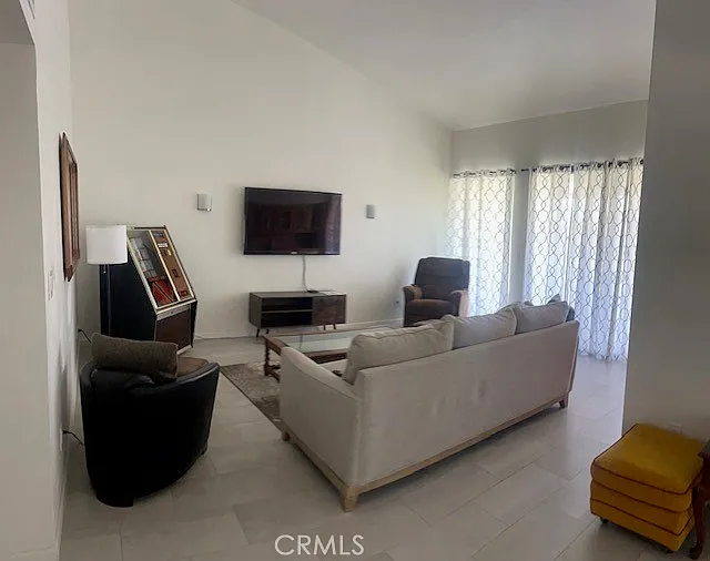 8 Padron Way — Photo 5