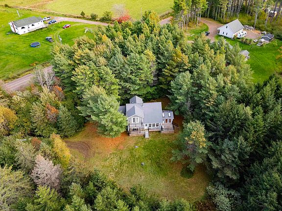 4th image of 143 Porter Rd