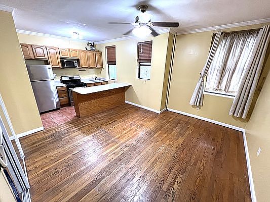 1st image of 21-15 33rd St #1E