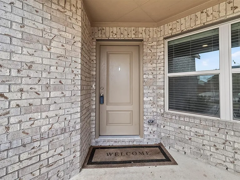 3039 Ash Ray Dr — Photo 6