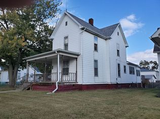 802 Marshall, Paris, IL 61944