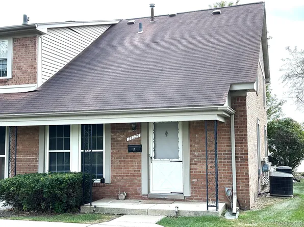 28329 Greenbriar Way, Trenton, MI 48183