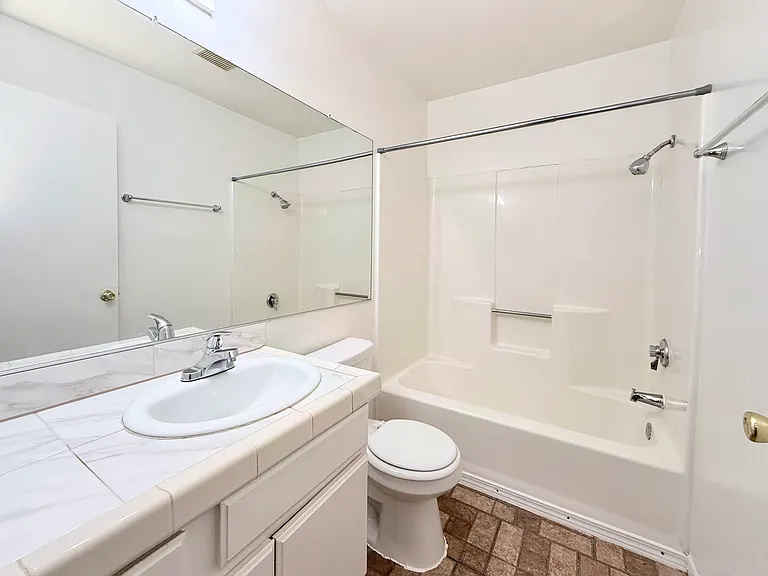 16129 S Ainsworth St — Photo 15