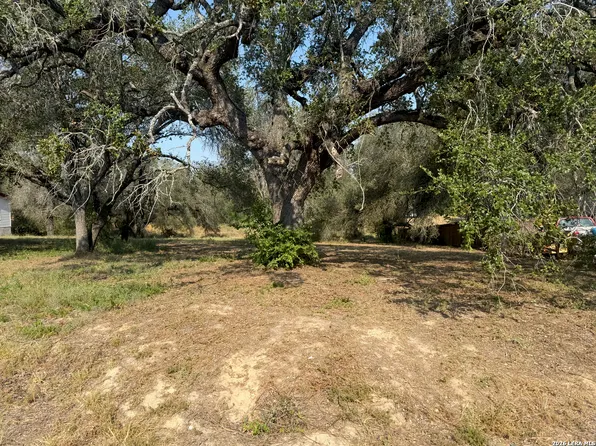 22815 Grand Spg LOT 13, Elmendorf, TX 78112