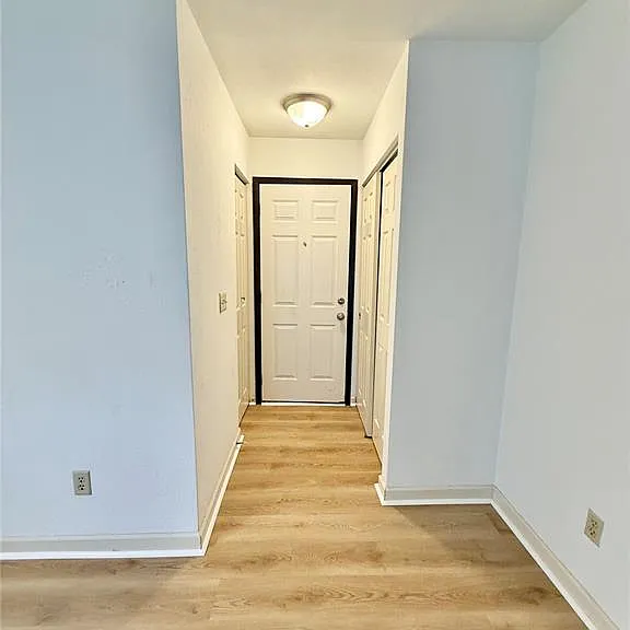 122 Ashley Dr — Photo 5