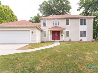 1760 Willowhill Ln, Toledo, OH 43615