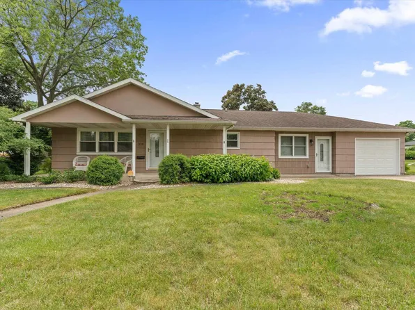 115 N Varsity Dr, South Bend, IN 46615