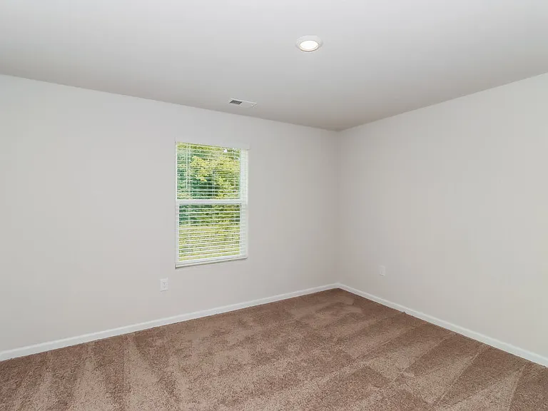 8037 Moose Creek Dr — Photo 16