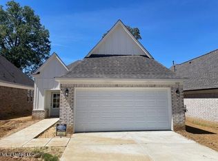 1624 Thomas St, Horn Lake, MS 38637