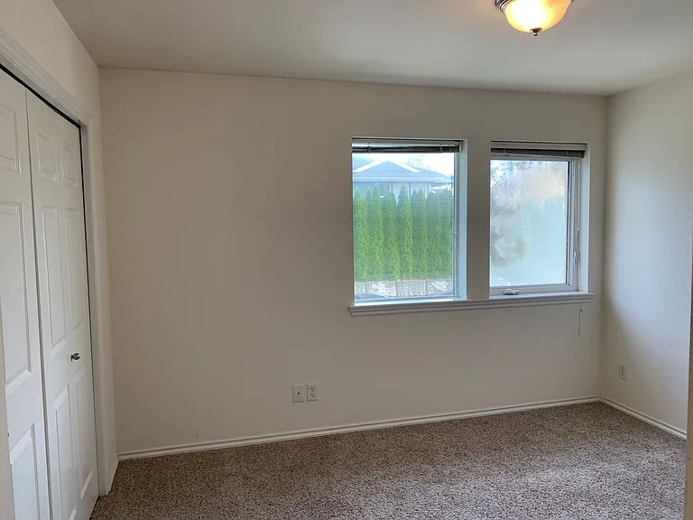 322 E Bellis Fair Pkwy #101 — Photo 8