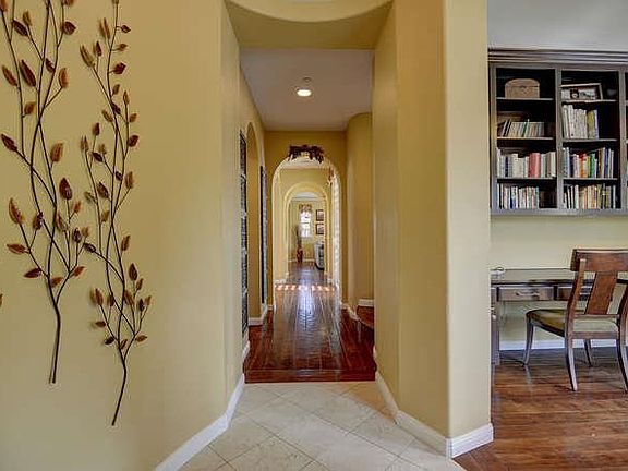 5th image of 5831 Baltusrol Dr