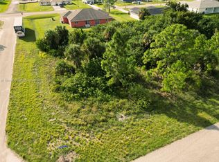 936-938 Countess Ave, Lehigh Acres, FL 33974