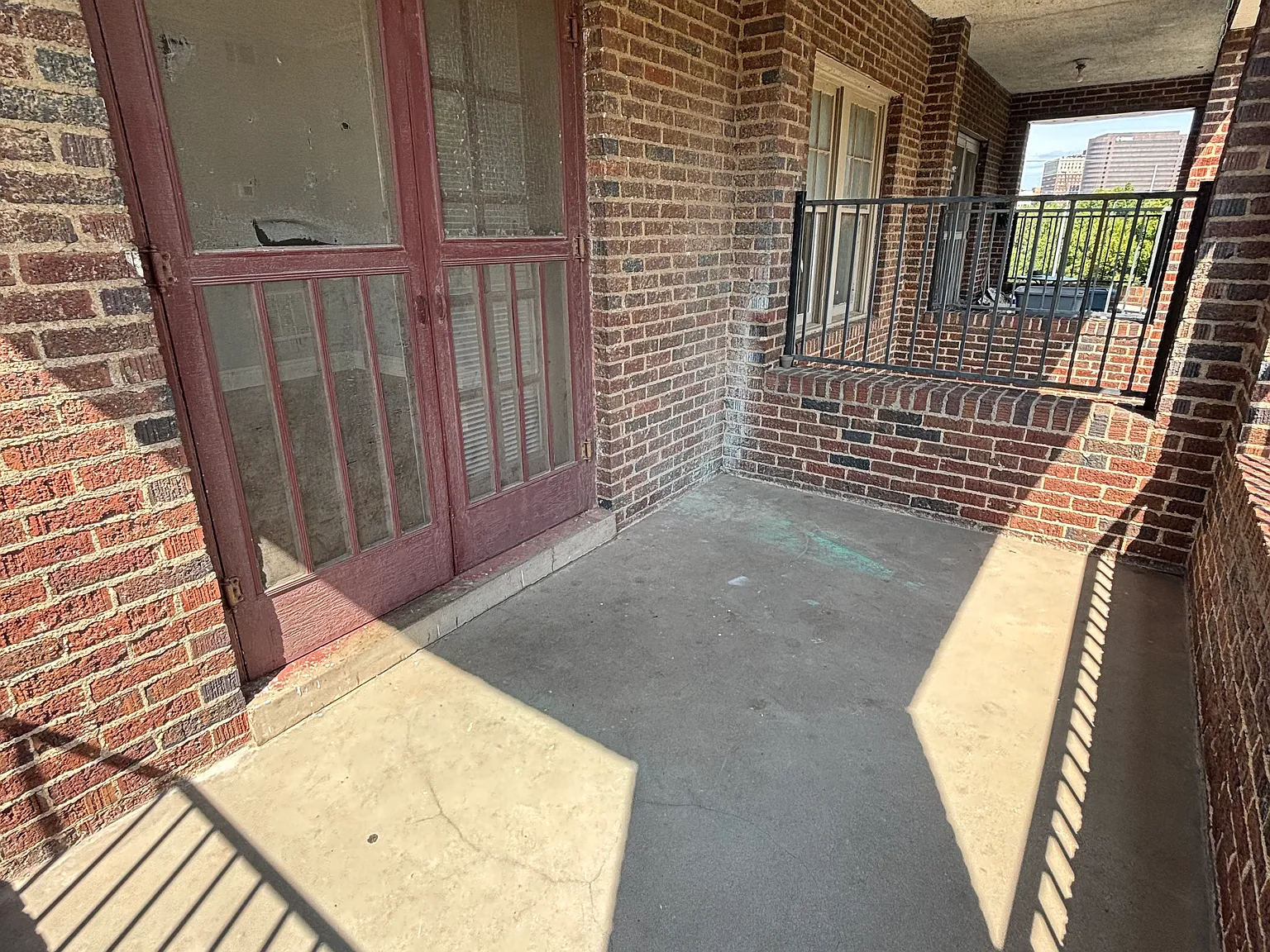 1 bed, 1000 sqft, $945 — Photo 4