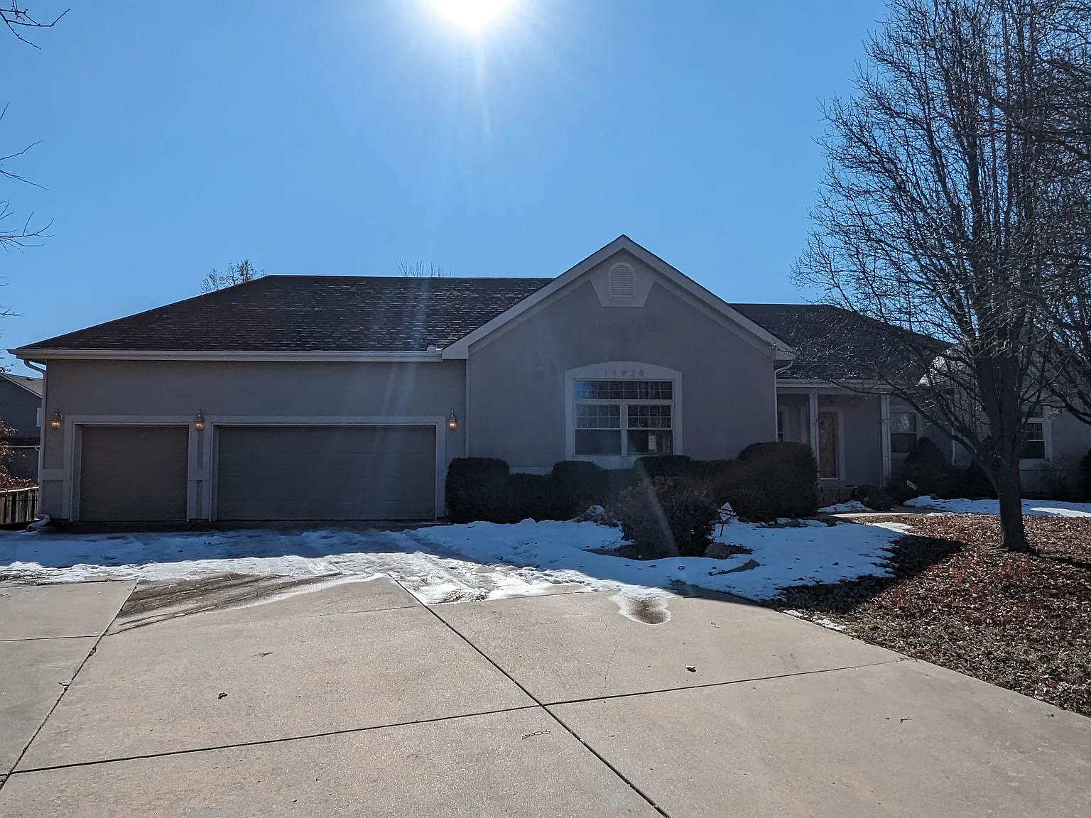 4 bed, 3760 sqft, $3,500 — Photo 2