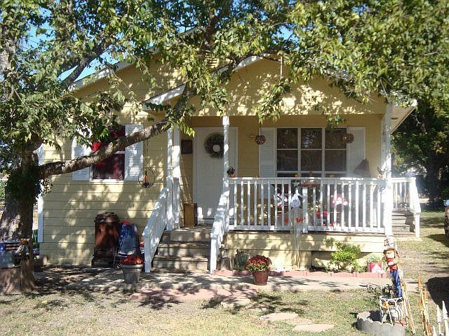 1st image of 284 N Krueger Ave
