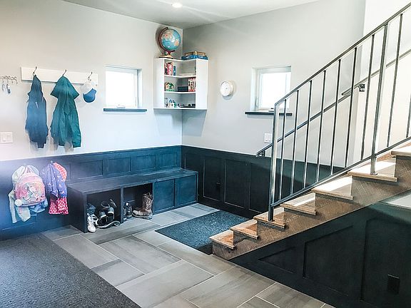 4th image of 255 Flannigan Circle Dr