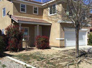 9360 Azurite Ave, Hesperia, CA 92344