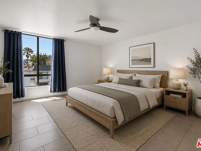 7320 Hawthorn Ave #203 — Photo 15