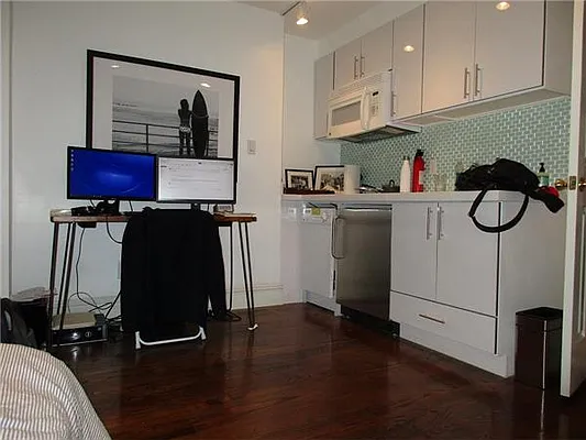 Rented by DJK Residential | media 26