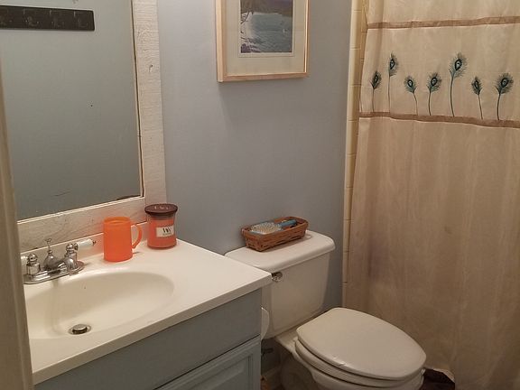 Upstairs Bath