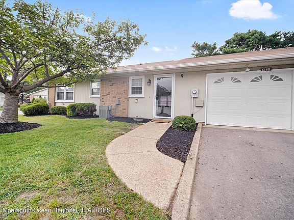 2nd image of 138 Buckingham Drive #B