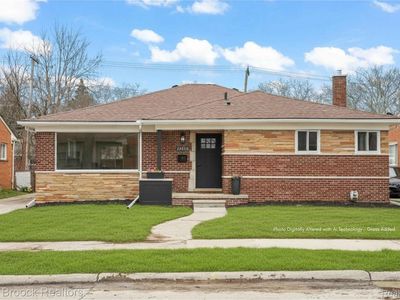 23510 Wildwood St, Oak Park, MI, 48237