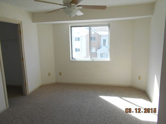 3rd image of 355 Village Pointe Dr #4