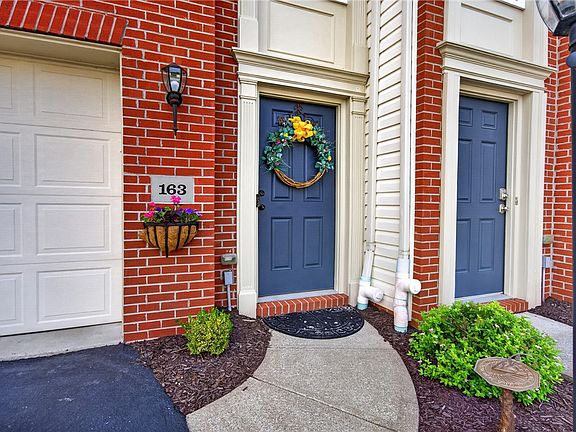 3rd image of 163 Aidan Ct