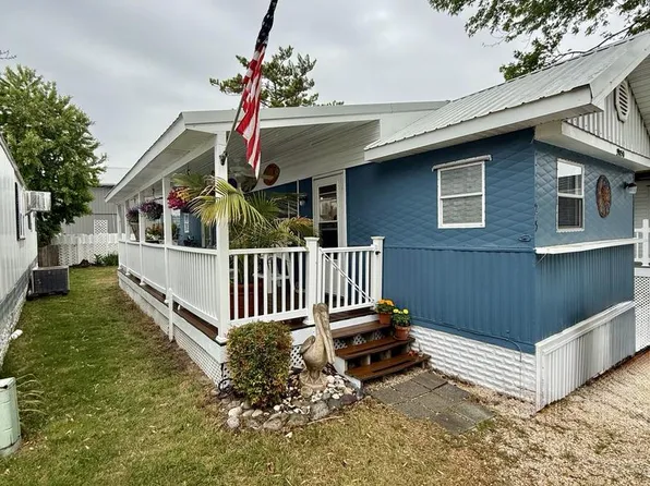 39050 Mason Dixon Court Pl, Fenwick Island, DE 19944