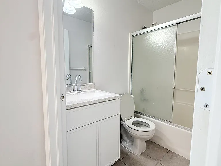 4414 Venice Dr — Photo 18