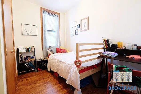 Rented by SBJ Brokerage, LLC | media 11