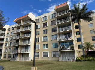 13120 SW 92nd Ave #B-302, Miami, FL 33176