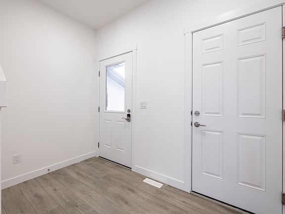 2nd image of 10716 99th St