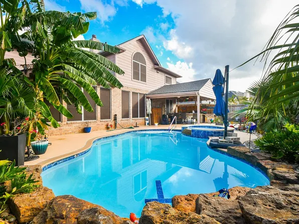 511 Silver Creek Cir, Richmond, TX 77406