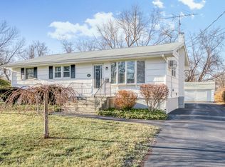 82 Valley View Rd, Milford, CT 06461