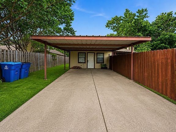 4th image of 7808 Cornell Dr
