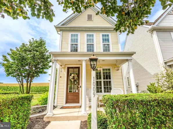 1009 Madelyn St, Mount Joy, PA 17552