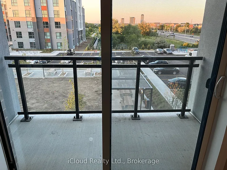 95 Dundas St W #325 — Photo 20
