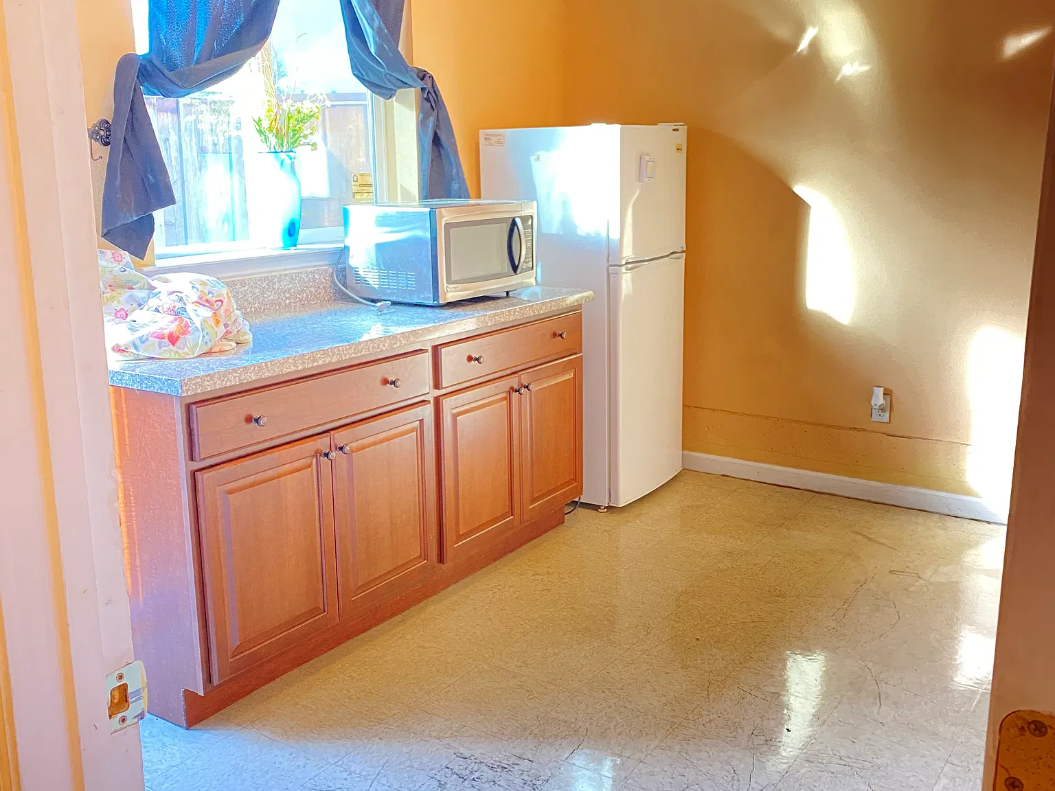 1 bed, $2,000 — Photo 4