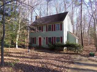 154 Country Club Dr, Williamsburg, VA 23188