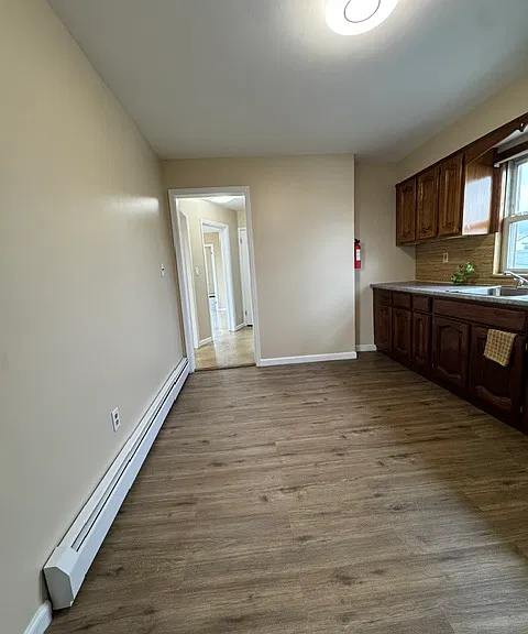 307 Chestnut St #3 — Photo 8