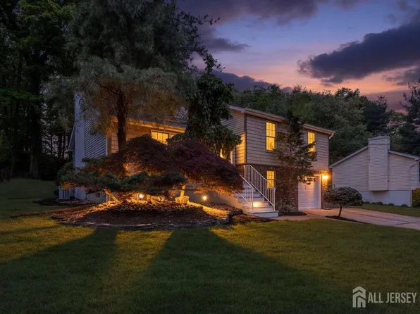 66 Dayton Rd, Jamesburg, NJ 08831