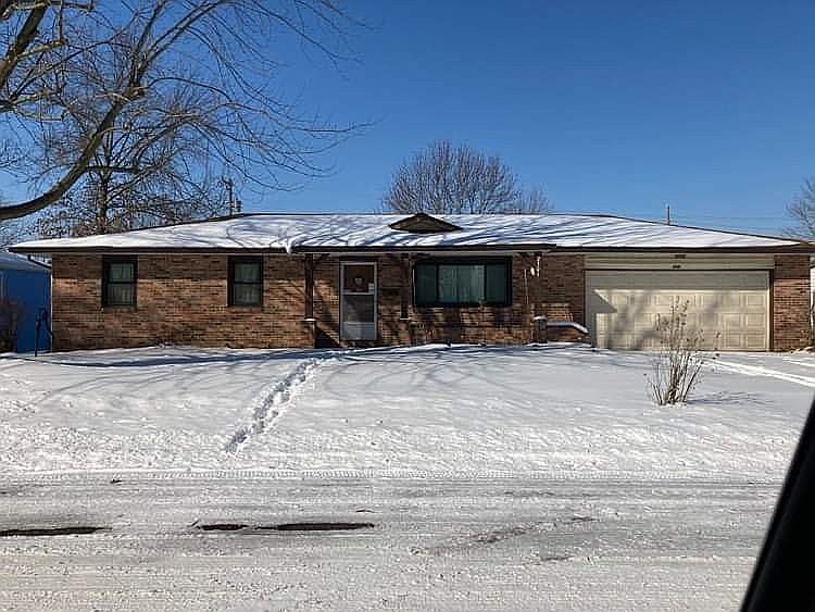 1st image of 2301 Rose Dr