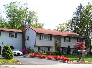 888 Hamilton Ave, Roebling, NJ 08554
