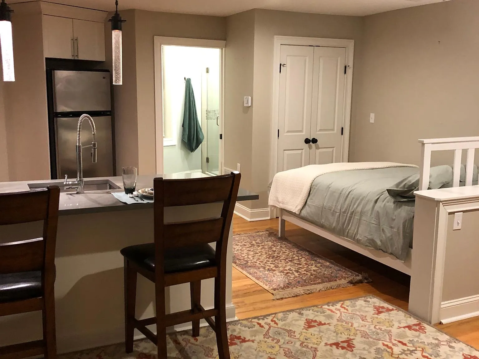 Studio, 500 sqft, $1,850 — Photo 4