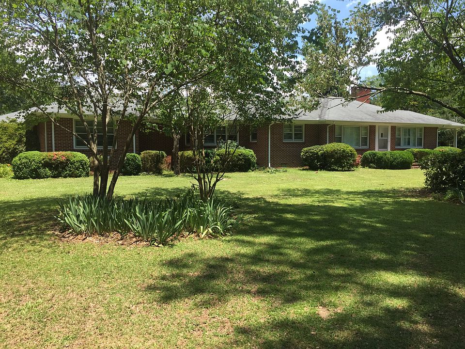 Large ranch with huge lot