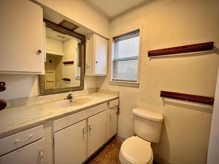 2913 Sheridan Dr — Photo 6