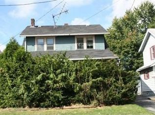 26 N Bon Air Ave, Youngstown, OH 44509